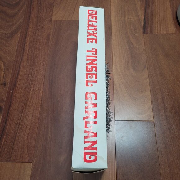 Golden Sleigh Silver Tinsel Garland Vintage Christmas Tree Mantle 15 Ft USA - Picture 12 of 15